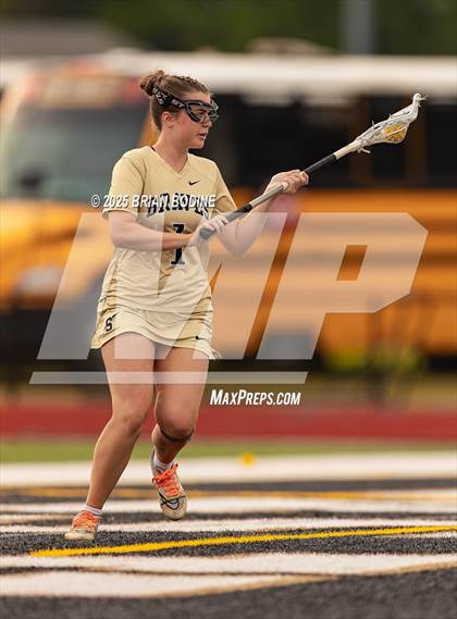Thumbnail 1 in North Myrtle Beach vs Socastee (SCHSL 5A Div 2 Round 1) photogallery.