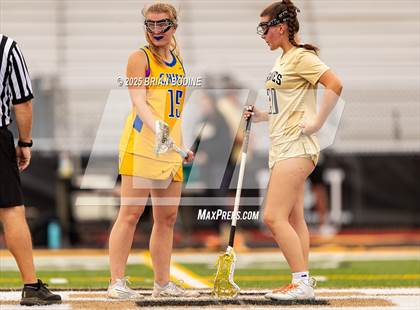 Thumbnail 3 in North Myrtle Beach vs Socastee (SCHSL 5A Div 2 Round 1) photogallery.