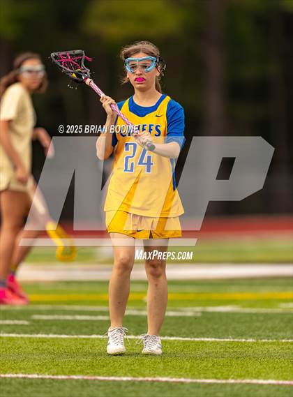 Thumbnail 1 in North Myrtle Beach vs Socastee (SCHSL 5A Div 2 Round 1) photogallery.