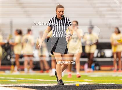 Thumbnail 1 in North Myrtle Beach vs Socastee (SCHSL 5A Div 2 Round 1) photogallery.