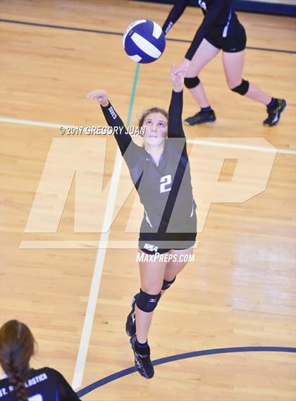 Thumbnail 3 in St. Thomas More vs. St. Scholastica photogallery.