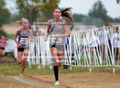 Thumbnail 3 in UIL Cross Country 4A Finals (3200m) photogallery.