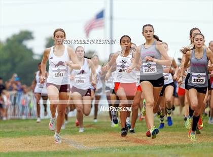 Thumbnail 2 in UIL Cross Country 4A Finals (3200m) photogallery.