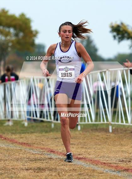 Thumbnail 1 in UIL Cross Country 4A Finals (3200m) photogallery.