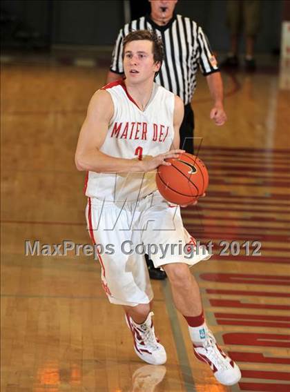Thumbnail 3 in St. John Bosco @ Mater Dei (Nike Extravaganza) photogallery.
