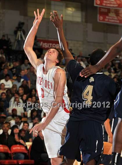 Thumbnail 3 in St. John Bosco @ Mater Dei (Nike Extravaganza) photogallery.