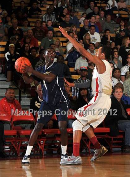 Thumbnail 1 in St. John Bosco @ Mater Dei (Nike Extravaganza) photogallery.