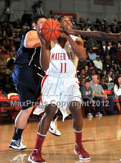Thumbnail 2 in St. John Bosco @ Mater Dei (Nike Extravaganza) photogallery.
