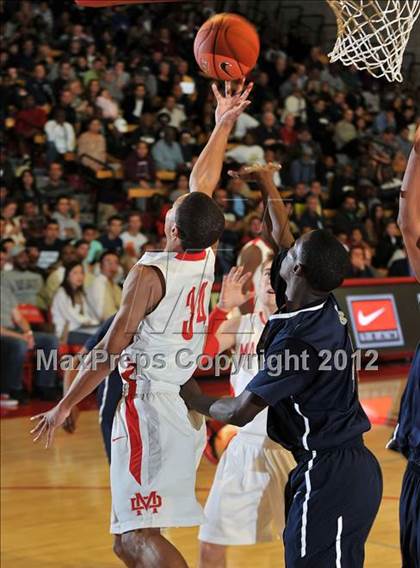 Thumbnail 1 in St. John Bosco @ Mater Dei (Nike Extravaganza) photogallery.