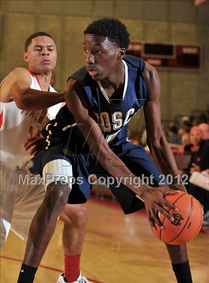 Thumbnail 2 in St. John Bosco @ Mater Dei (Nike Extravaganza) photogallery.
