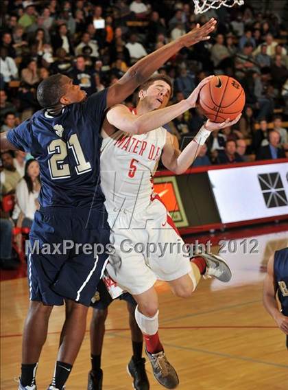 Thumbnail 1 in St. John Bosco @ Mater Dei (Nike Extravaganza) photogallery.