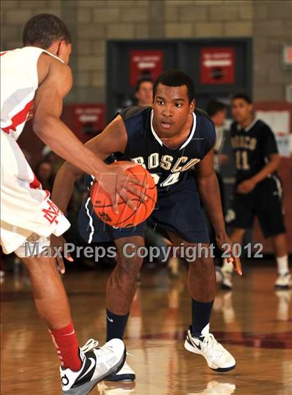 Thumbnail 3 in St. John Bosco @ Mater Dei (Nike Extravaganza) photogallery.