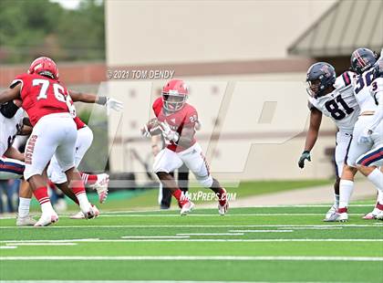 Thumbnail 2 in Tompkins @ North Shore (UIL 6A Regional Playoff) photogallery.