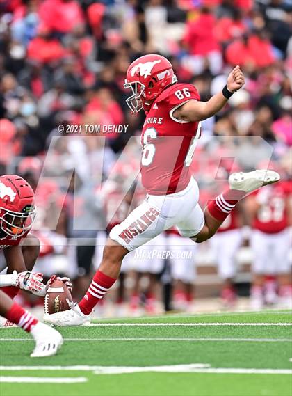 Thumbnail 1 in Tompkins @ North Shore (UIL 6A Regional Playoff) photogallery.