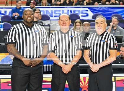 Thumbnail 3 in Gilbert vs. Hamilton (AIA 6A Final) photogallery.
