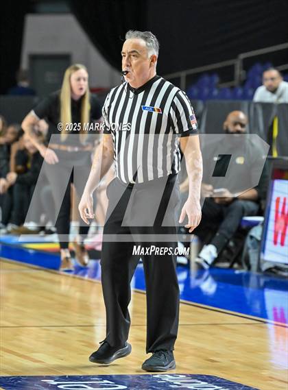 Thumbnail 2 in Gilbert vs. Hamilton (AIA 6A Final) photogallery.