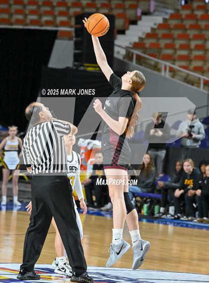 Thumbnail 1 in Gilbert vs. Hamilton (AIA 6A Final) photogallery.