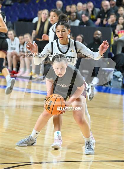 Thumbnail 1 in Gilbert vs. Hamilton (AIA 6A Final) photogallery.