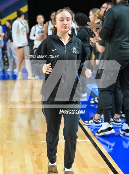 Thumbnail 1 in Gilbert vs. Hamilton (AIA 6A Final) photogallery.