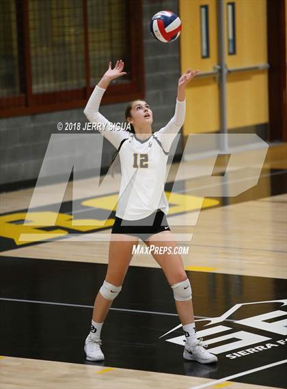 Thumbnail 3 in Oak Ridge @ Del Oro photogallery.