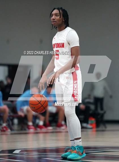 Thumbnail 2 in Trinity Christian vs. Antonian Prep (TAPPS 6A Regional Final) photogallery.