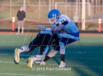 Thumbnail 3 in Sedro-Woolley vs. Hockinson (WIAA 2A Quarterfinal) photogallery.