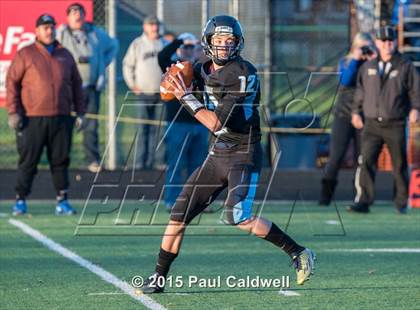 Thumbnail 3 in Sedro-Woolley vs. Hockinson (WIAA 2A Quarterfinal) photogallery.