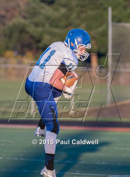 Thumbnail 1 in Sedro-Woolley vs. Hockinson (WIAA 2A Quarterfinal) photogallery.