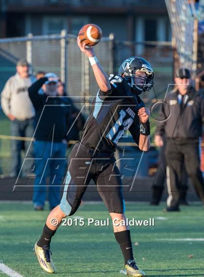 Thumbnail 1 in Sedro-Woolley vs. Hockinson (WIAA 2A Quarterfinal) photogallery.