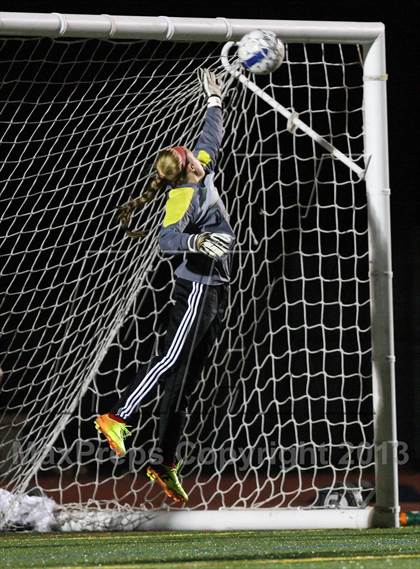 Thumbnail 3 in Penfield vs. Webster Thomas (Section 5 Class AA Semifinal) photogallery.