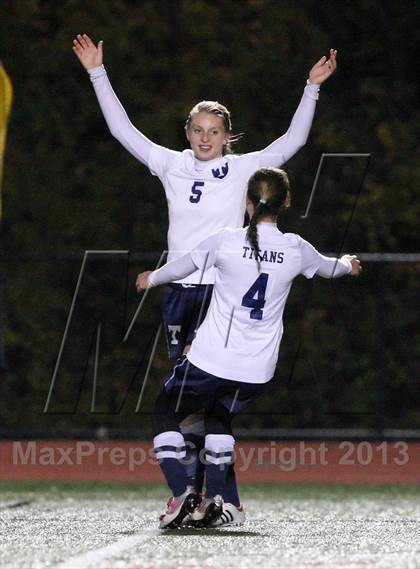 Thumbnail 3 in Penfield vs. Webster Thomas (Section 5 Class AA Semifinal) photogallery.