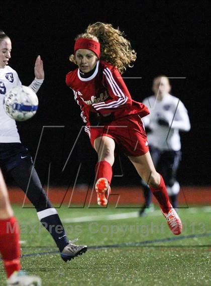 Thumbnail 1 in Penfield vs. Webster Thomas (Section 5 Class AA Semifinal) photogallery.
