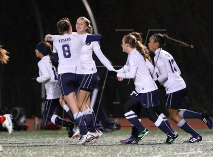Thumbnail 3 in Penfield vs. Webster Thomas (Section 5 Class AA Semifinal) photogallery.