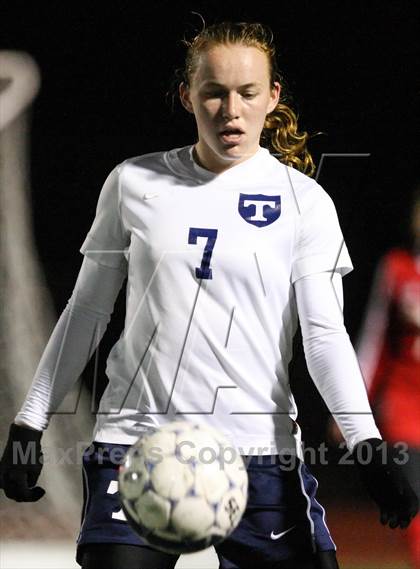 Thumbnail 1 in Penfield vs. Webster Thomas (Section 5 Class AA Semifinal) photogallery.