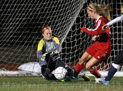 Thumbnail 3 in Penfield vs. Webster Thomas (Section 5 Class AA Semifinal) photogallery.