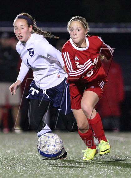 Thumbnail 2 in Penfield vs. Webster Thomas (Section 5 Class AA Semifinal) photogallery.