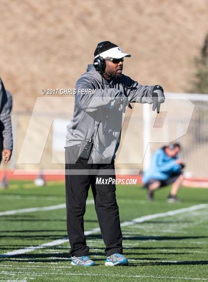 Thumbnail 2 in Pueblo South vs. Vista Ridge (CHSAA 4A Quarterfinal) photogallery.