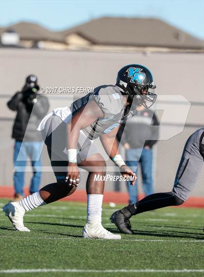 Thumbnail 2 in Pueblo South vs. Vista Ridge (CHSAA 4A Quarterfinal) photogallery.