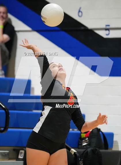 Thumbnail 2 in Sunnyslope @ Chaparral photogallery.