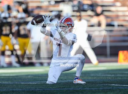 Thumbnail 3 in  Westlake @ Crespi photogallery.