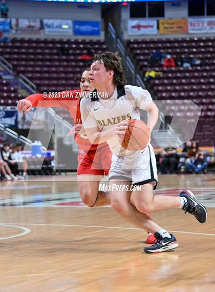 Thumbnail 3 in Aliquippa @ Lancaster Mennonite (PIAA 2A Final) photogallery.