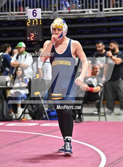 Thumbnail 1 in UIL 5A/6A State Championships - Session 2 photogallery.