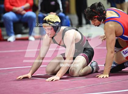 Thumbnail 2 in UIL 5A/6A State Championships - Session 2 photogallery.