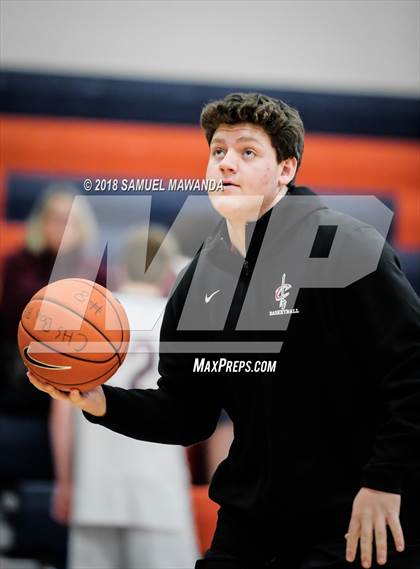 Thumbnail 3 in Chaminade vs Cleveland photogallery.