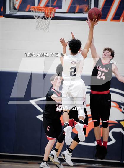 Thumbnail 3 in Chaminade vs Cleveland photogallery.
