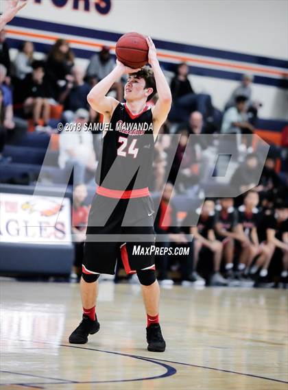 Thumbnail 1 in Chaminade vs Cleveland photogallery.