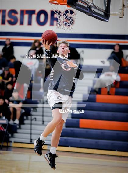 Thumbnail 3 in Chaminade vs Cleveland photogallery.