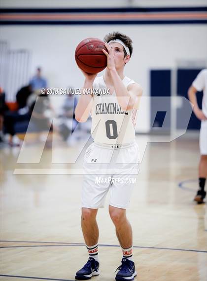Thumbnail 2 in Chaminade vs Cleveland photogallery.