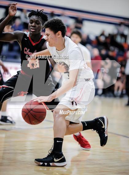 Thumbnail 3 in Chaminade vs Cleveland photogallery.