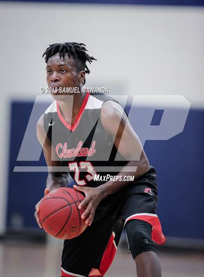 Thumbnail 1 in Chaminade vs Cleveland photogallery.